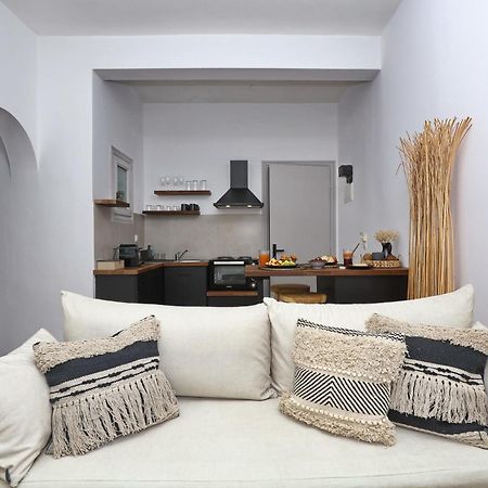 Rania Residence Bandar Skopelos Luaran gambar