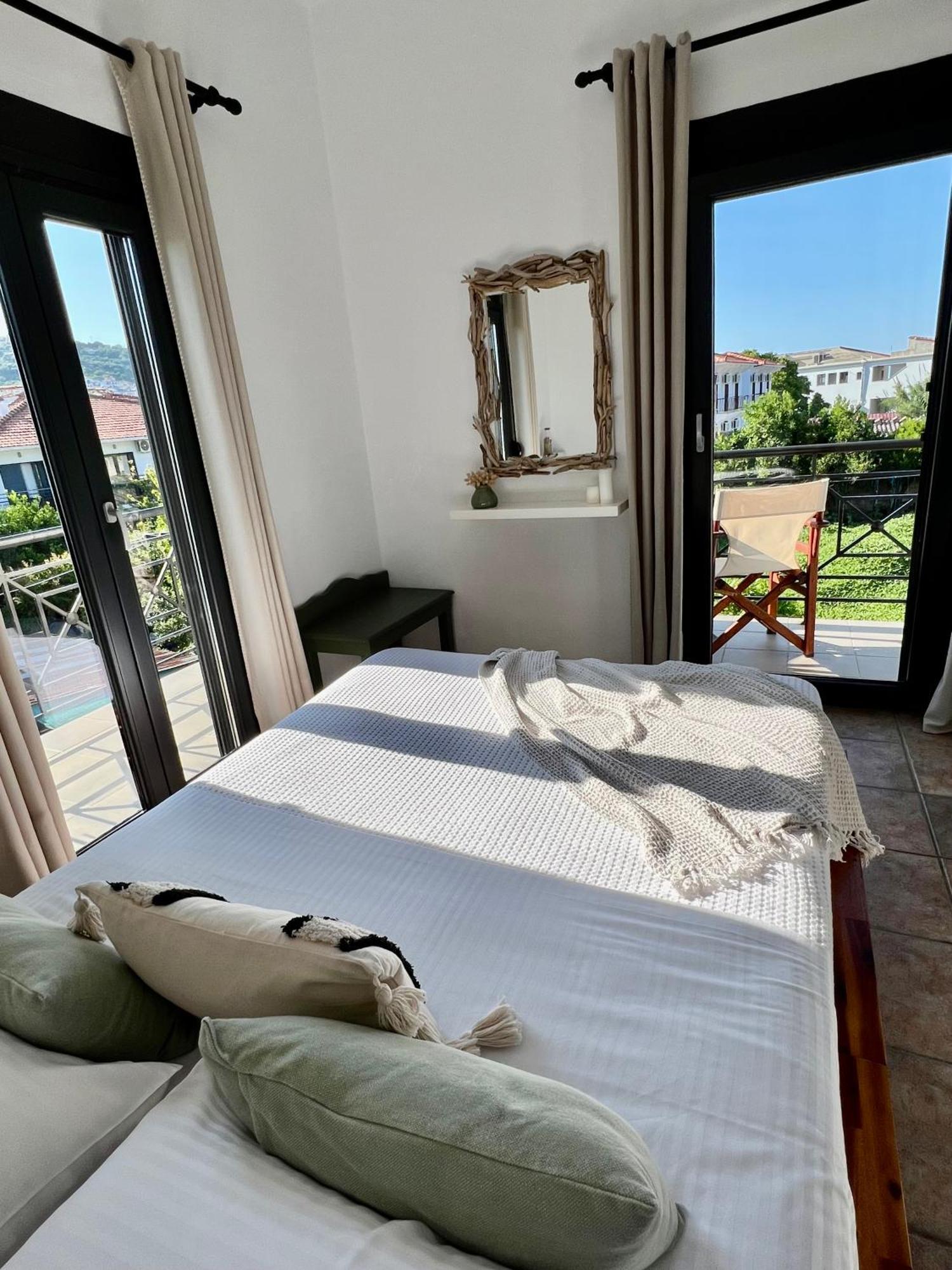Rania Residence Bandar Skopelos Luaran gambar